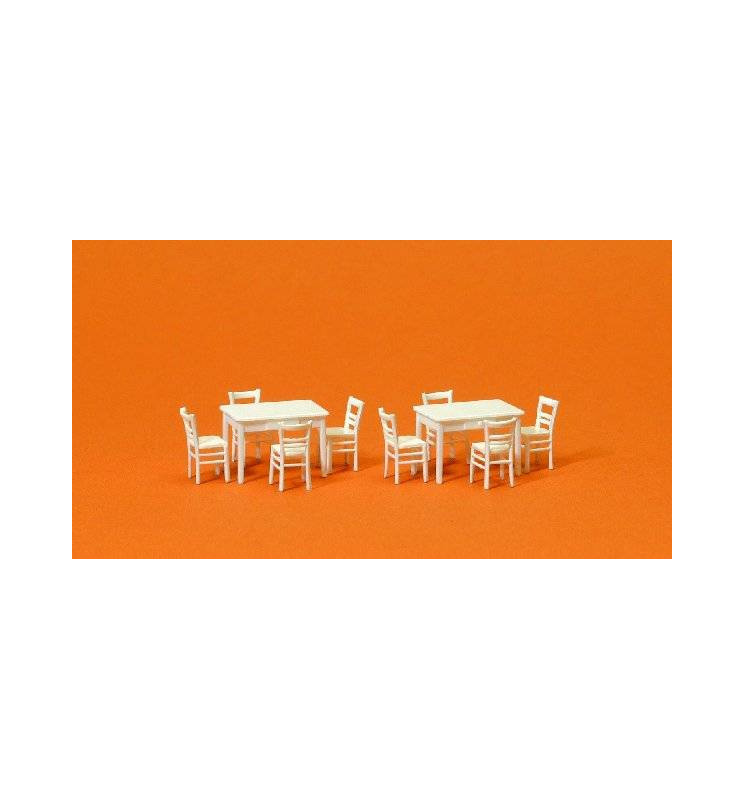 2 stoły, 8 krzeseł 1/87 - Preiser 17217