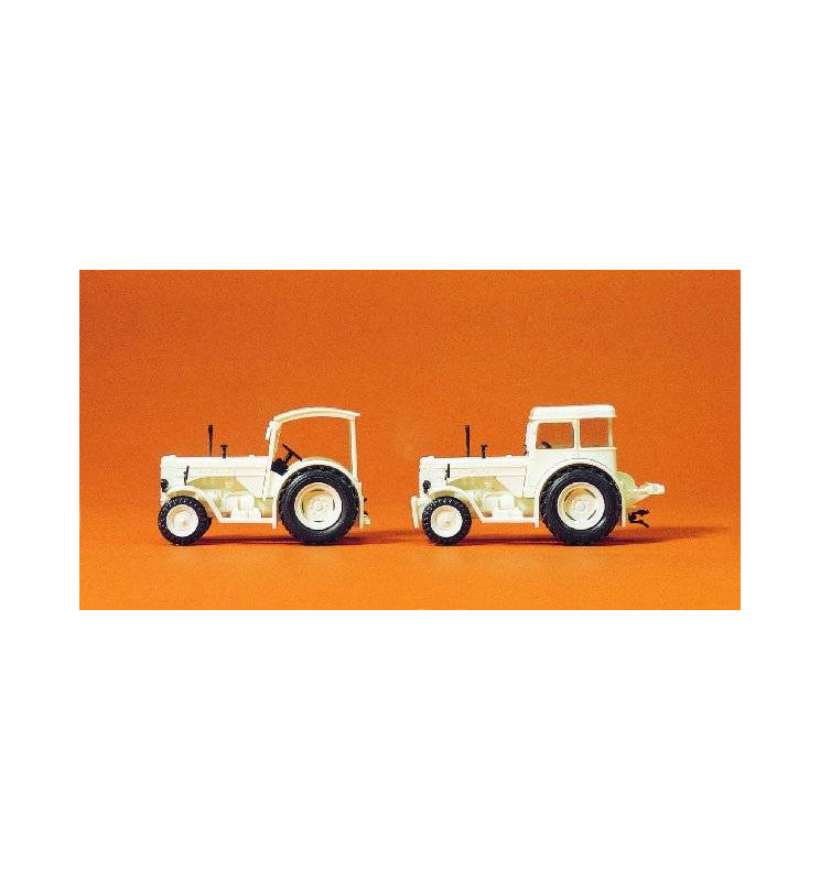 2 traktory Hanomag R55, białe 1/87 - Preiser 24679