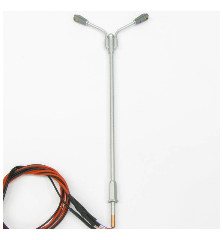 DR60212 - Lampa uliczna podwójna w skali H0, ciepły biały LED (4 sztuki)