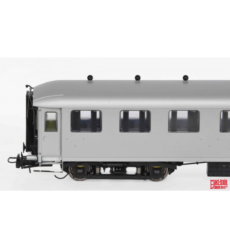 Exact-train EX10000 - Wagon pasażerski NS AB7531 oliwkowo-zielony, srebrny dach