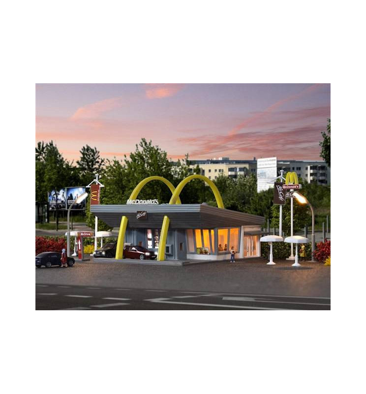 Vollmer 47765 - N McDonald`s fast food restaurant with McDrive