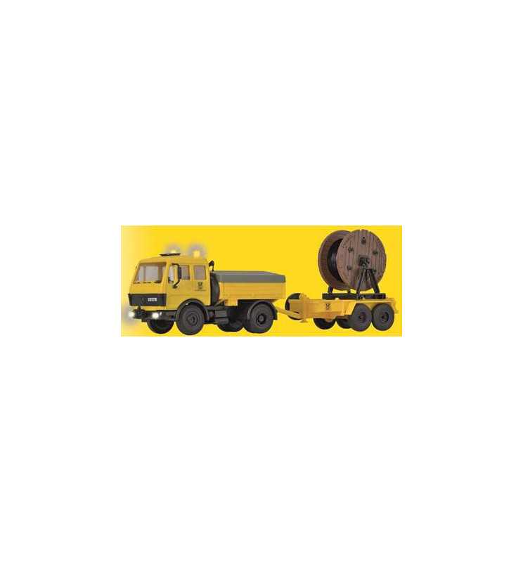 Kibri 10744 - H0 MB post-truck with steerable axle and