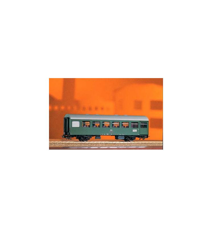 Wagon pasażerski Reko Bage 2 kl, 3 osie, DR ep. IV - Piko 53021