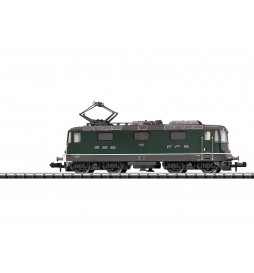 Trix 16881 - Class Re 4/4 II Electric Locomotive
