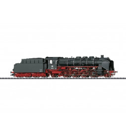 Trix 22240 - Class 39 Passenger Steam Locomotive