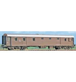 ACME AC50364 - Baggage/mail van DUz 95000 series of the Italian Railways, brown livery.
