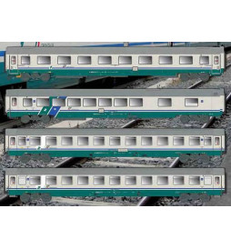 ACME AC55142 - Set of two Russian sleeping cars in red blue livery used in epoche V
