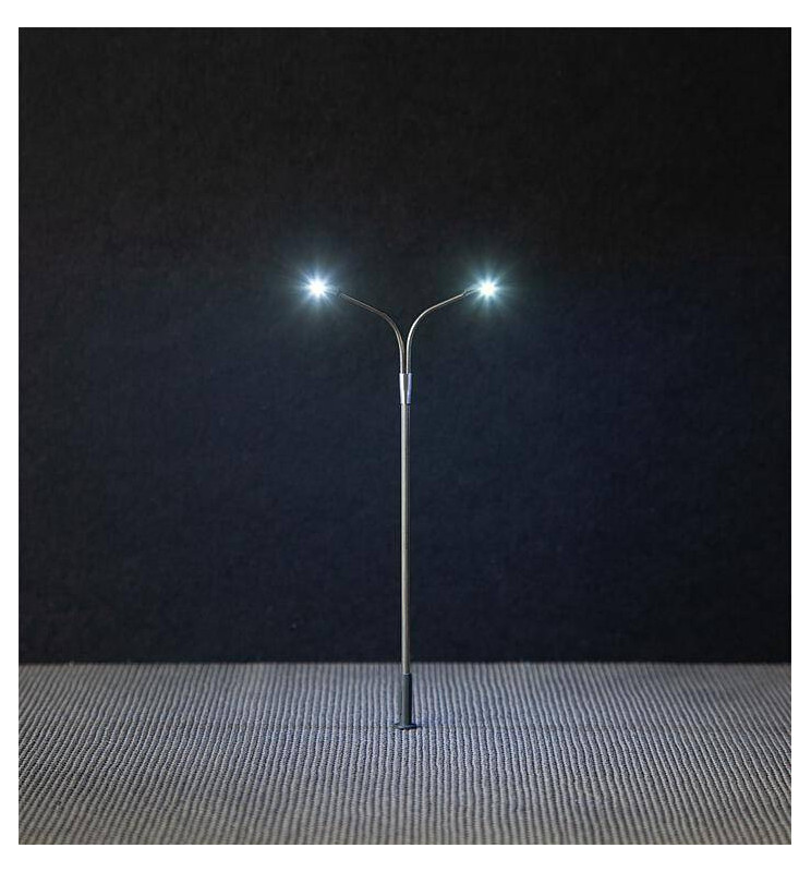 Faller 180101 - Lampy uliczne podwójne  LED, 3 szt.