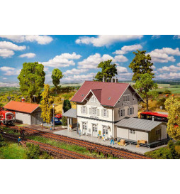 Faller 110145 - Dworzec Owen, H0